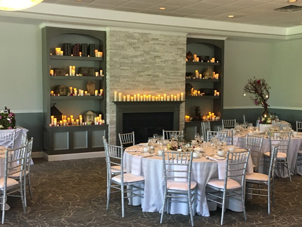 banquet table